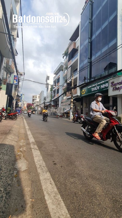 Bán nhà Hồ Bá Kiện, Quận 10, 5x9, 4 tầng, cứng cáp, chỉ 5 tỷ nhỉnh
