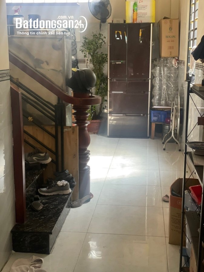 Bán nhà Hồ Bá Kiện, Quận 10, 5x9, 4 tầng, cứng cáp, chỉ 5 tỷ nhỉnh