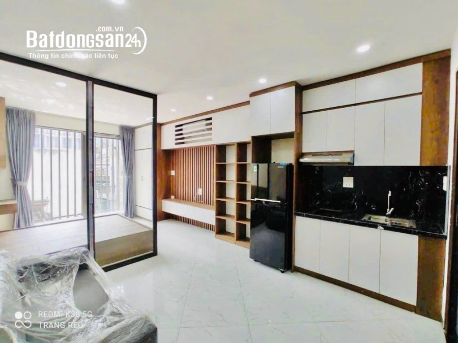 Bán nhà mặt phố Đường Thịnh Quang, Quận Đống Đa