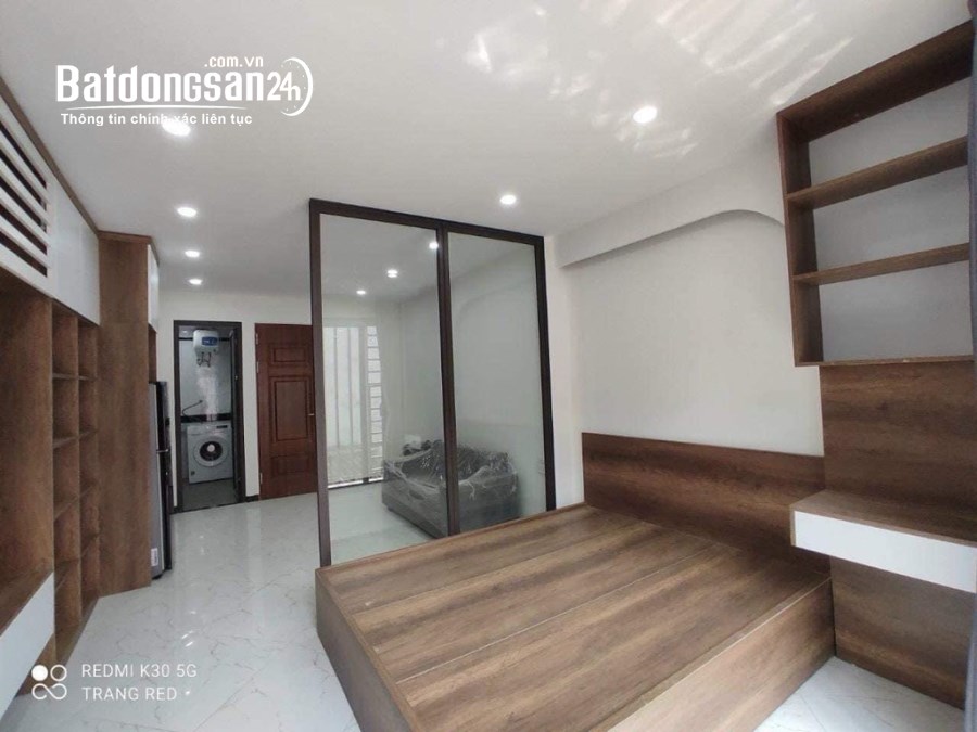 Bán nhà mặt phố Đường Thịnh Quang, Quận Đống Đa