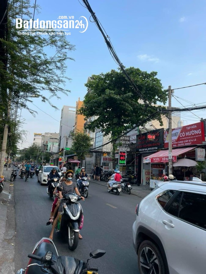 Bán nhà mặt tiền 561 Cây Trâm, DT 4x18m, hầm 2 lầu ST, Giá 11,5 tỷ TL