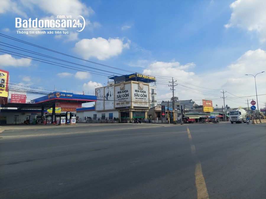 Bán đất MT Đường ĐT 758 diện tích 1835m2, Xã Tân Hưng, Huyện Hớn Quản giá 260 triệu