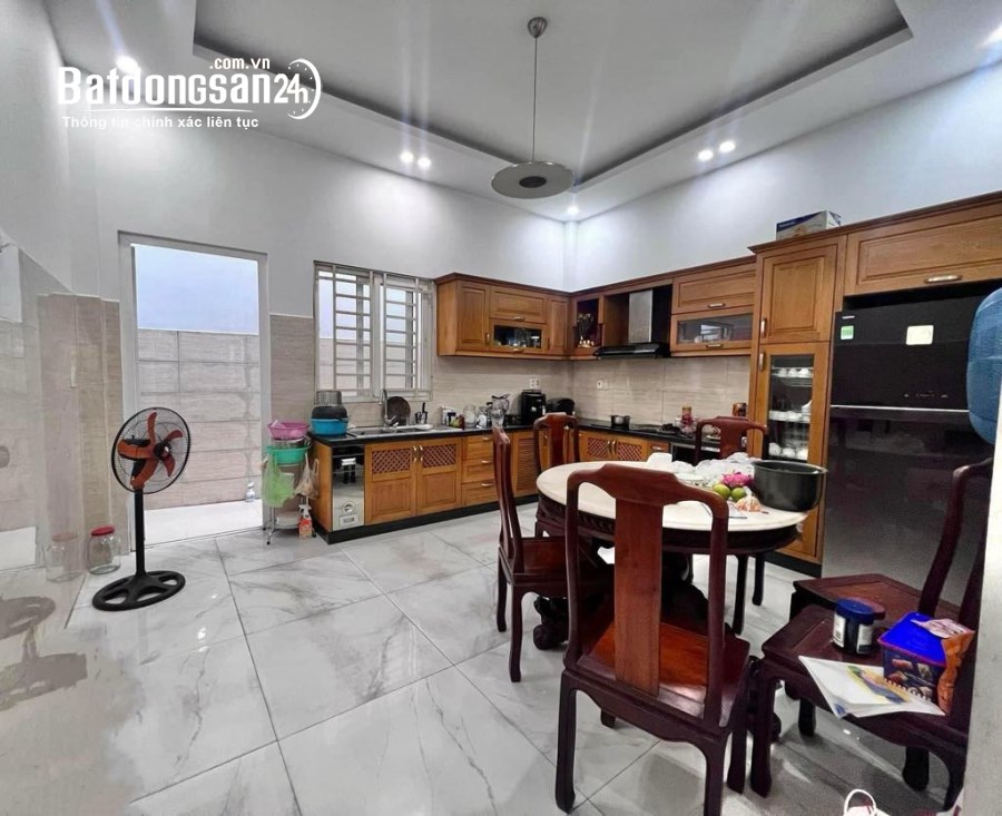 Siêu phẩm 4 tầng cực đẹp, hẻm xe hơi,khu Bàu Cát,Tân Bình, 82m2, Ở/VP CTy, 11.5 TỶ