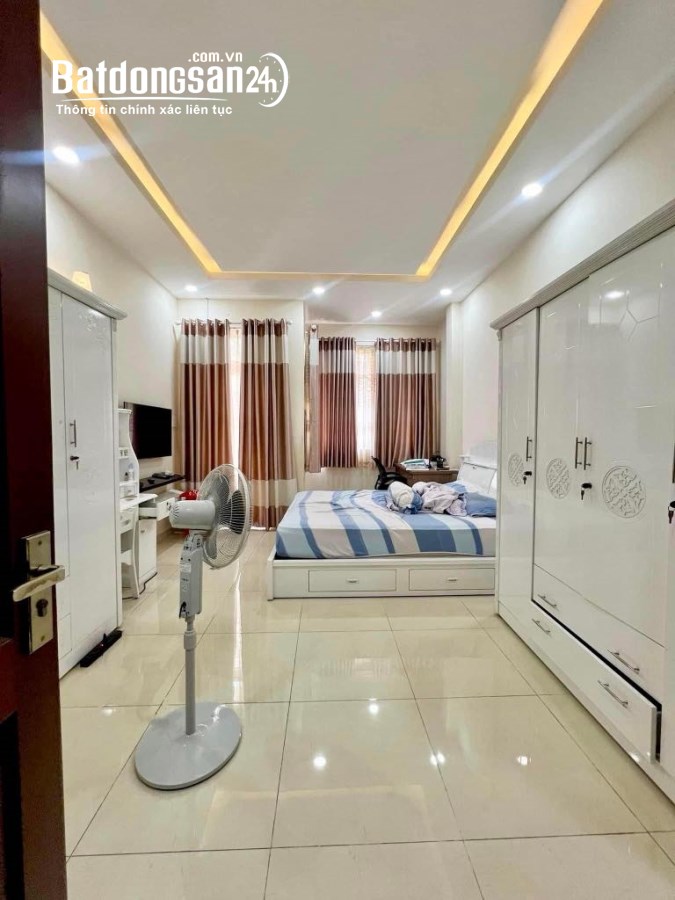 Siêu phẩm 4 tầng cực đẹp, hẻm xe hơi,khu Bàu Cát,Tân Bình, 82m2, Ở/VP CTy, 11.5 TỶ