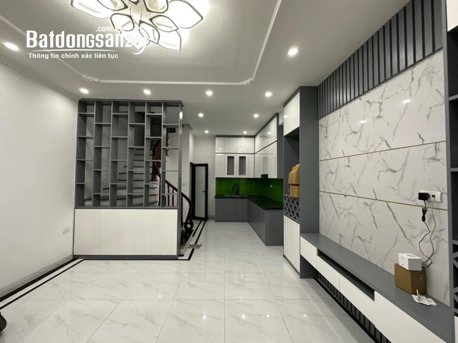 Bán nhà ngõ GỐC ĐỀ, 5 tầng 39m² mặt tiền 4.8m Lô góc thoáng vĩnh viễn chủ chào 4,7 tỷ