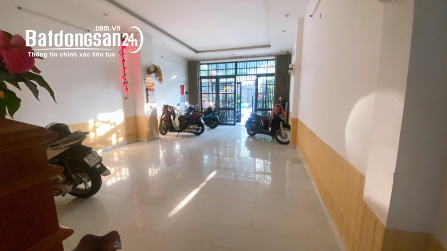 Bán nhà Đường Bùi Công Trừng, Phường Hòa Xuân, Quận Cẩm Lệ