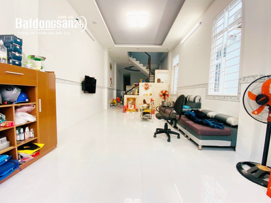 Bán nhà lầu mới đẹp phường Quang Vinh, tp Biên Hoà. Đường oto. Giá chỉ 3,4 tỷ.