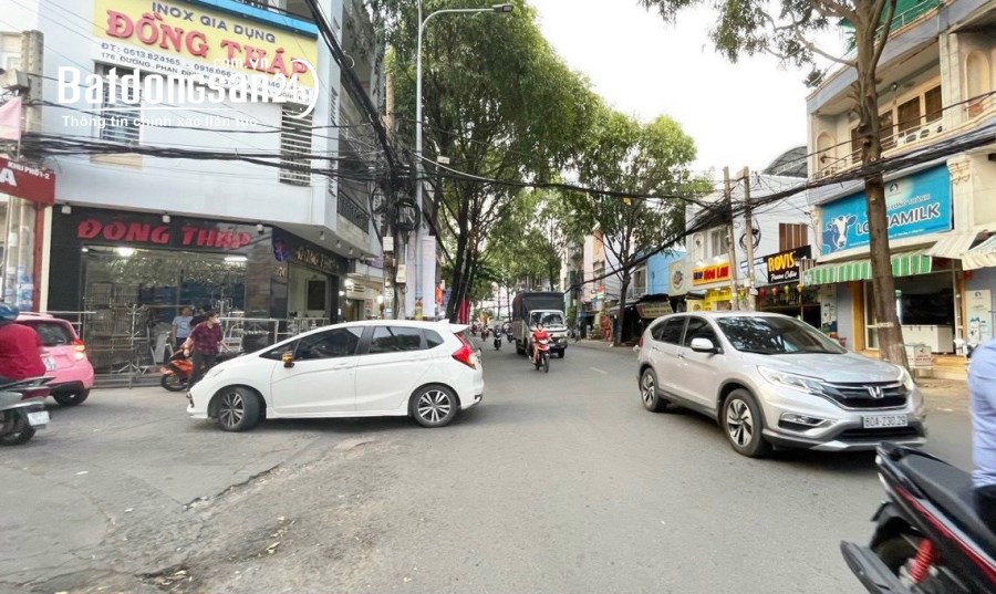 Bán nhà 1 lầu 236m2 hẽm xe hơi gần ngã3 Thành p.Quang Vinh,Biên Hoà,ĐN