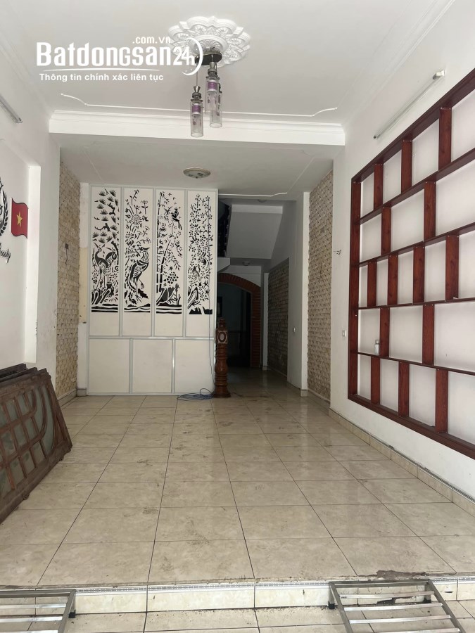 Bán nhà mặt phố Bạch Năng Thi, Đông Nam Cường, TP HD, 74m2, 4 tầng, mt 4m, vị trí rất