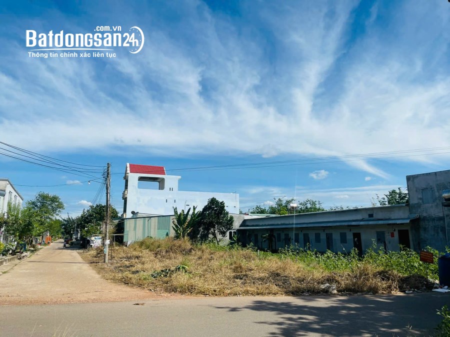 Bán đất 2 mặt tiền Đường ĐT 743, Xã Minh Tâm, Huyện Hớn Quản  giá 600 triệu