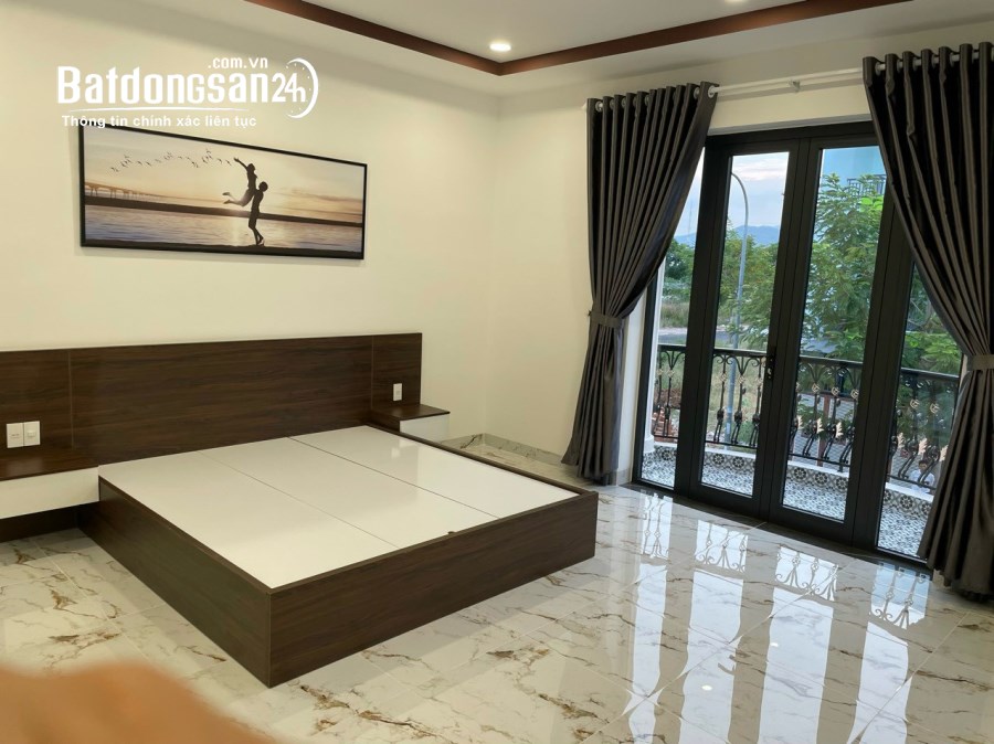 (HQ24) BÁN NHÀ 3 TẦNG MẶT TIỀN ĐƯỜNG SỐ 17 KĐT HÀ QUANG 2 