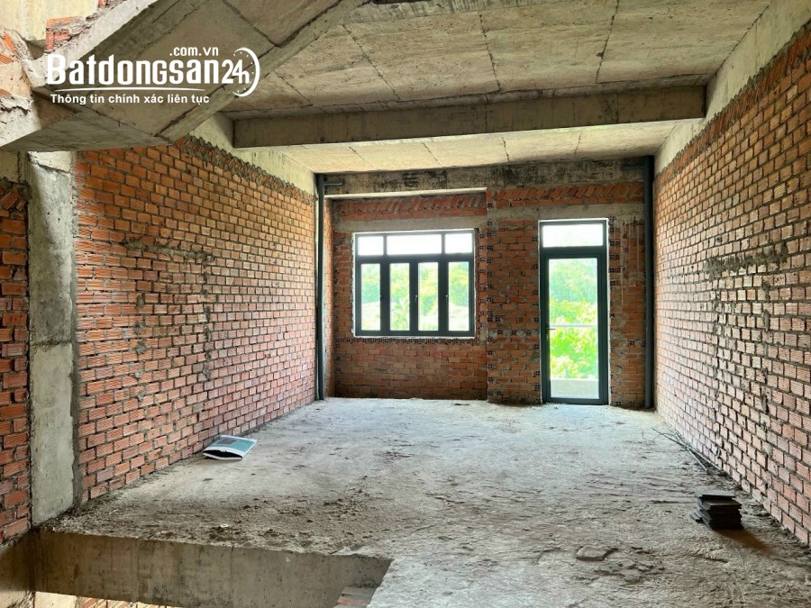 Bán nhà 2 lầu KDC Bửu Long 3, thành phố Biên Hoà. Giá 4,8 tỷ.