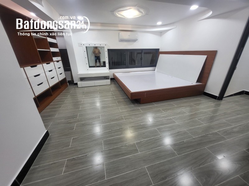 Bán nhà gần Hùng Vương, Quận 10, 35m2, 3 tầng full nội thất, chỉ hơn 3 tỷ