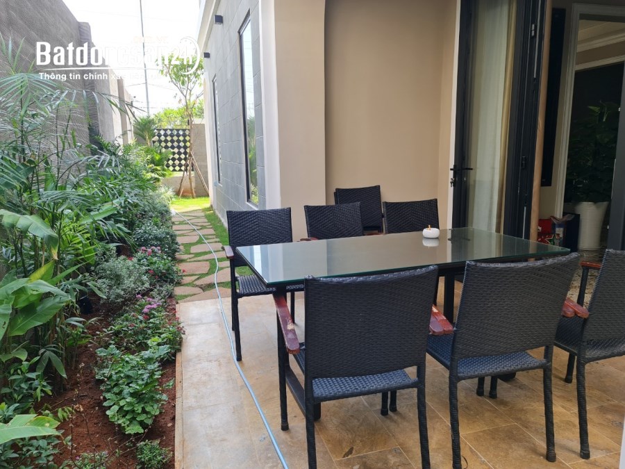 Bán biệt thự 270m2, Đường Liên Phường, Phước Long B, TP Thủ Đức kế Global
