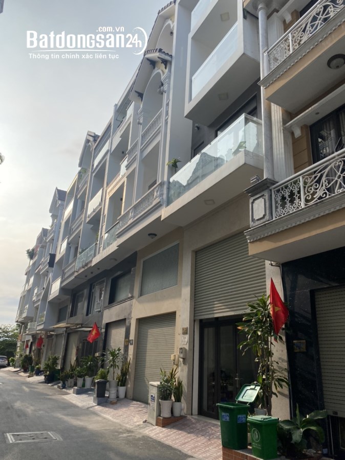 Bán nhà mặt phố Đường Hoàng Quốc Việt, Phường Phú Mỹ, Quận 7