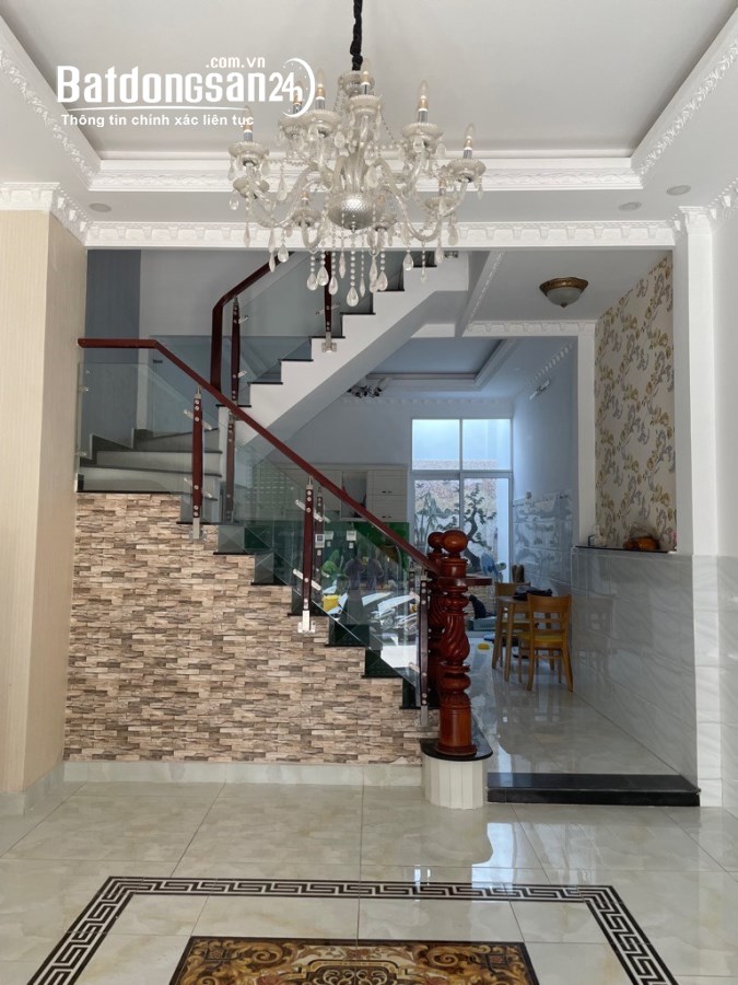 Bán nhà mặt phố Đường Hoàng Quốc Việt, Phường Phú Mỹ, Quận 7