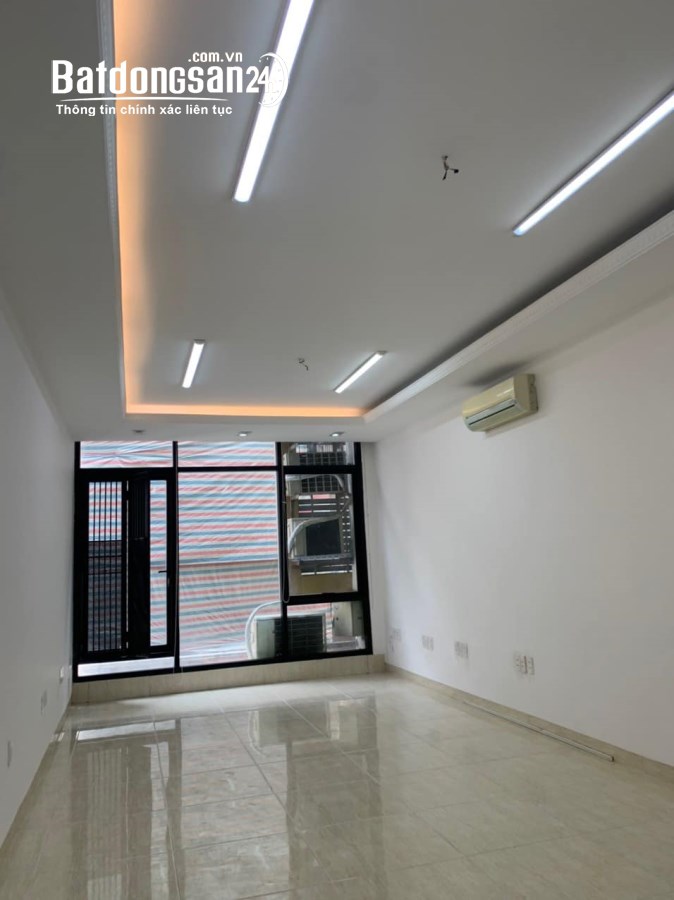 Bán đất mặt phố Đường Trần Quang Diệu, Phường Ô Chợ Dừa, Quận Đống Đa