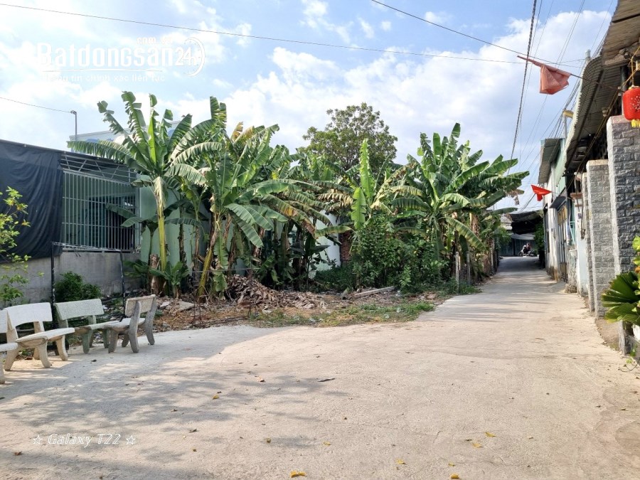 Bán GẤP 272m2 Đất Góc 2 Mặt Tiền Ngay Công An P. Trảng Dài, Biên Hoà, Đồng Nai