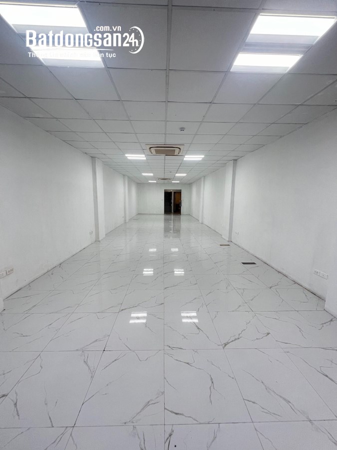 CHO THUÊ SÀN VP TẠI HỒ TÙNG MẬU, DT 70M GIÁ 15TR/TH