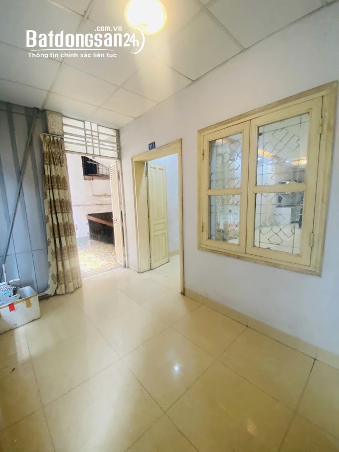 Bán căn hộ chung cư Phố Thái Thịnh, Phường Ngã Tư Sở, Quận Đống Đa
