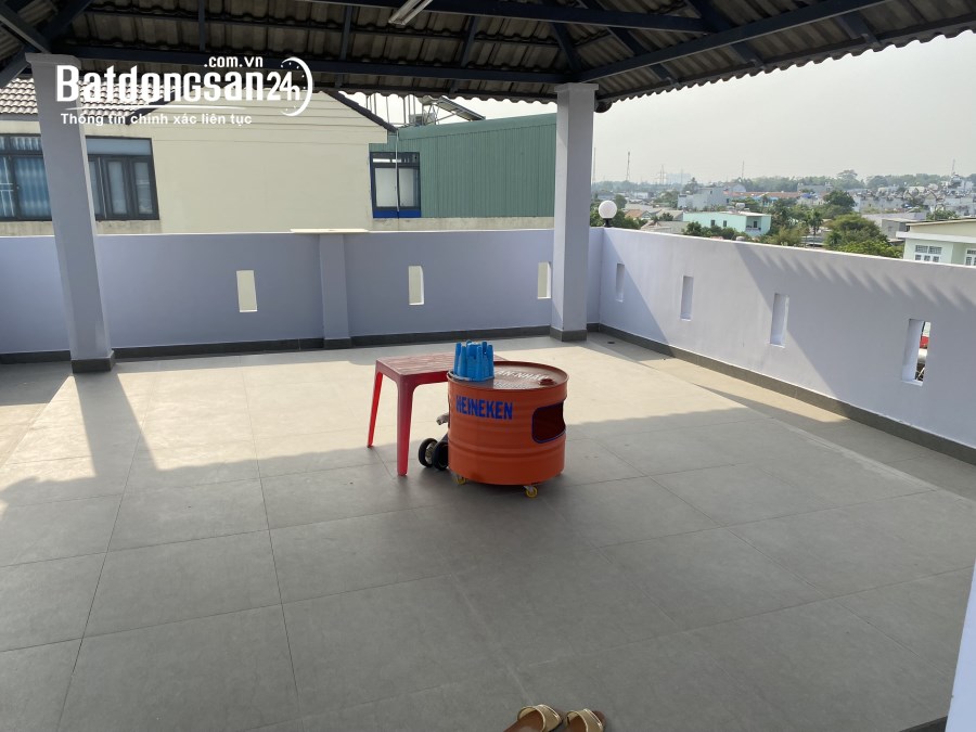  Bán nhà đẹp 1 trệt 3 lầu KDC phường Bửu Hòa, TP.Biên Hòa. Dt 6x19m. Giá chỉ 5,5 tỷ.