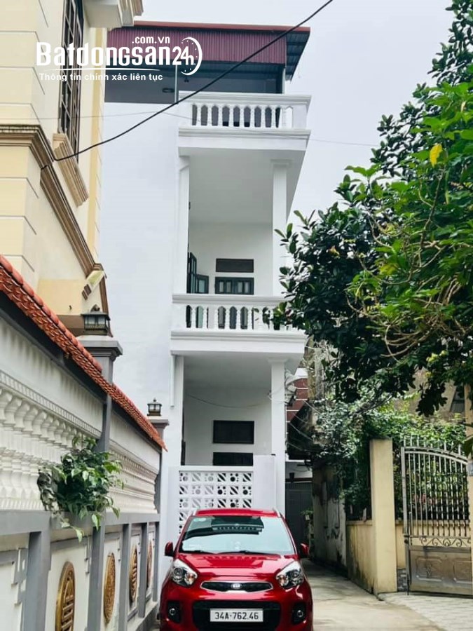 Bán nhà 3 tầng lô góc đẹp gần công viên Bạch Đằng, TP HD, 61.5m2, đường ô tô, giá tốt