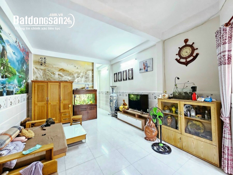  Bán nhà 1trệt 2lầu KDC Đinh Thuận, p.Tân Hiệp. Giá chỉ 4,7 tỷ còn tl.