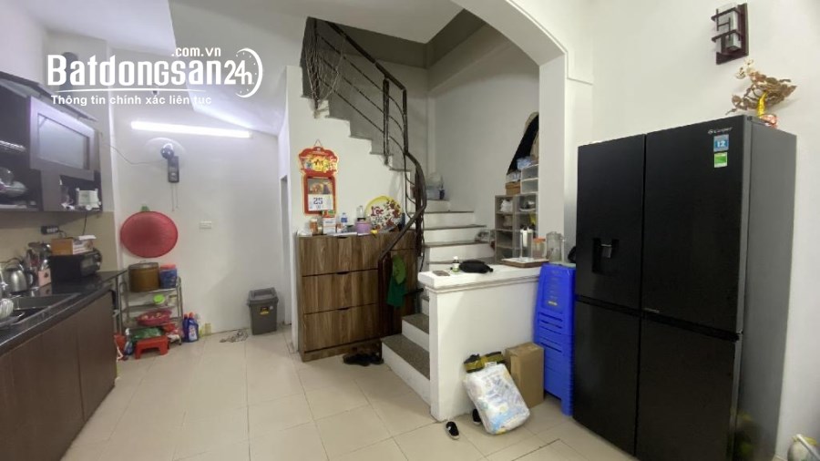 Bán nhà TAM TRINH, 4 tầng 35m²ngõ thông, hướng nam mát mẻ