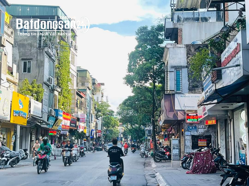 Bán gấp Đất Vàng mặt phố Trương Định, DT 32 m2, MT 3.2m, Giá 5.95 tỷ