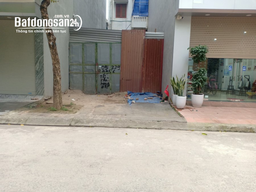 Bán đất 67.5m2, phân lô, ô tô tránh, kinh doanh, ngay đường 32 và đường 3.5 lh 0382.7