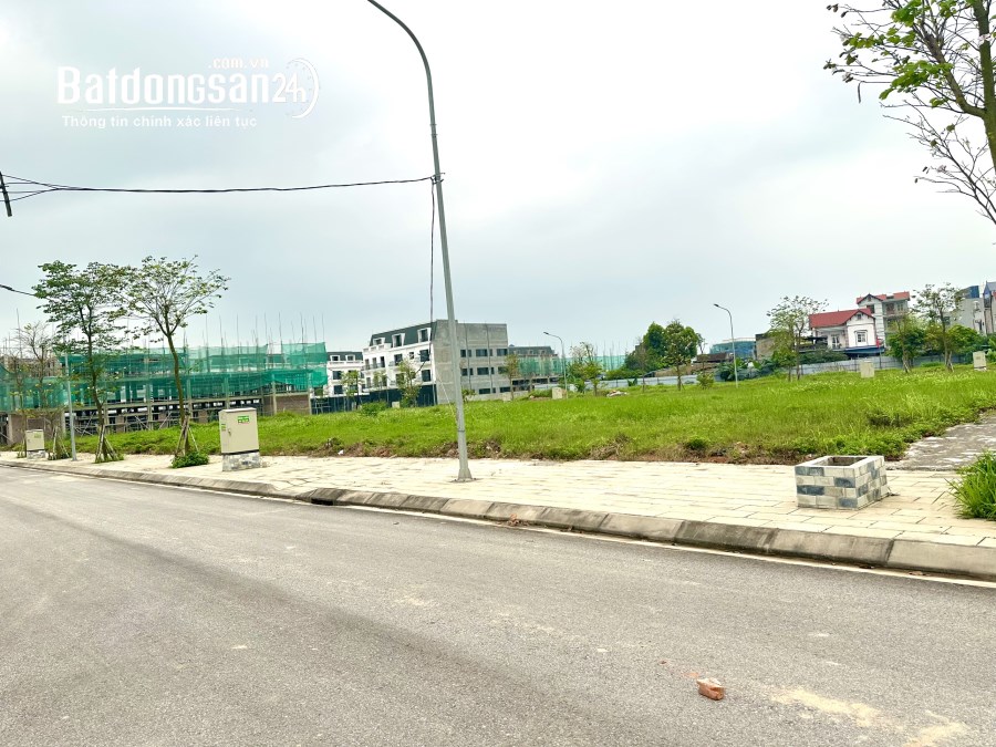 vị trí Đẹp giáp mặt đường Lý Nam Đế, nút giao với đường Vành đai 5 Phổ Yên, Bắc Giang