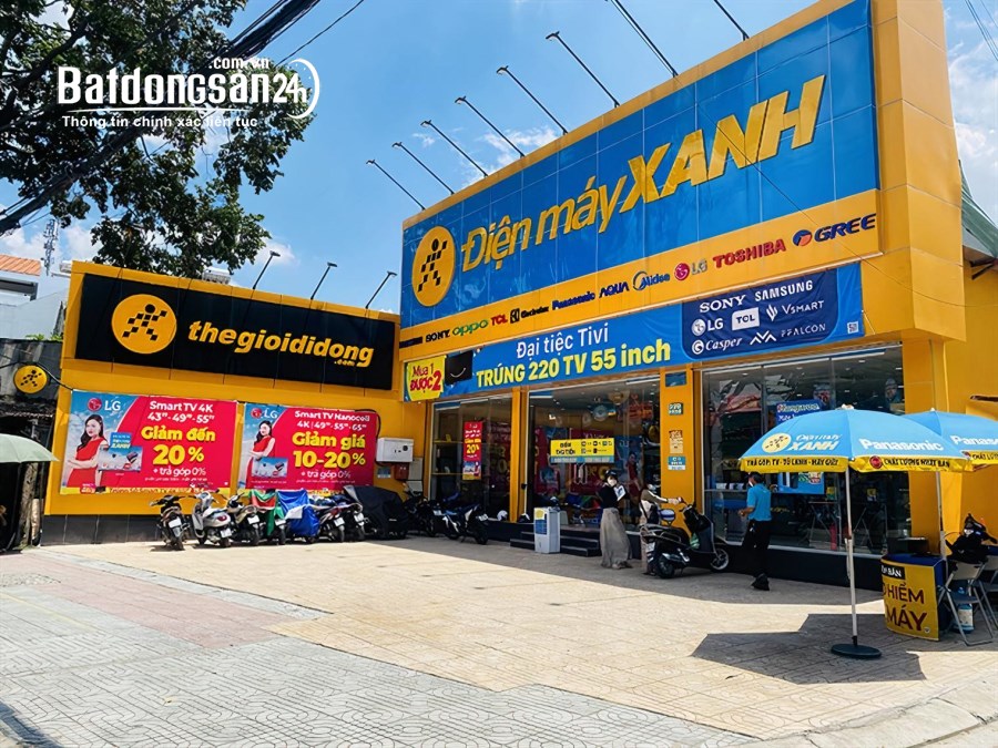Bán nhà mặt phố Đường Cách Mạng Tháng Tám, Phường 11, Quận 3