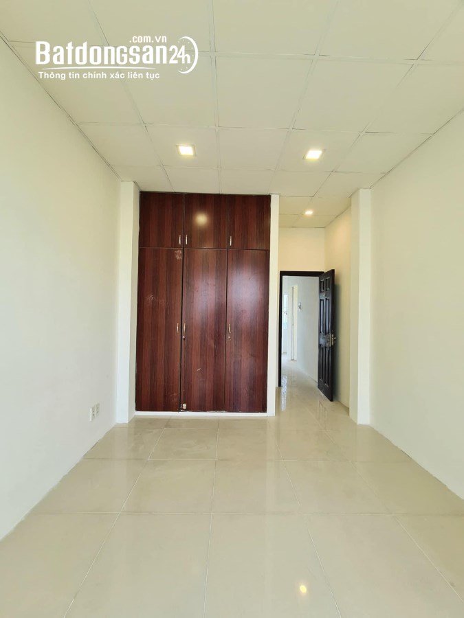 QUẬN 7, NGUYỄN VĂN LINH, 2 MT trước sau KD đỉnh, CN 54m2, Ngang gần 7m, nhỉnh 8 tỷ
