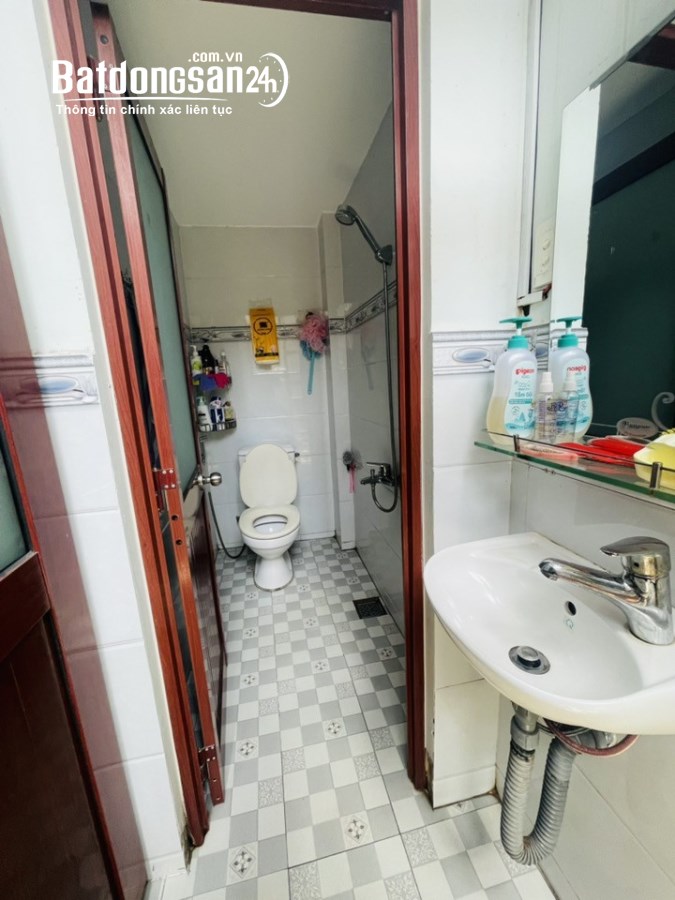 Bán nhà Đường Bùi Thế Mỹ, Phường 10, Quận Tân Bình