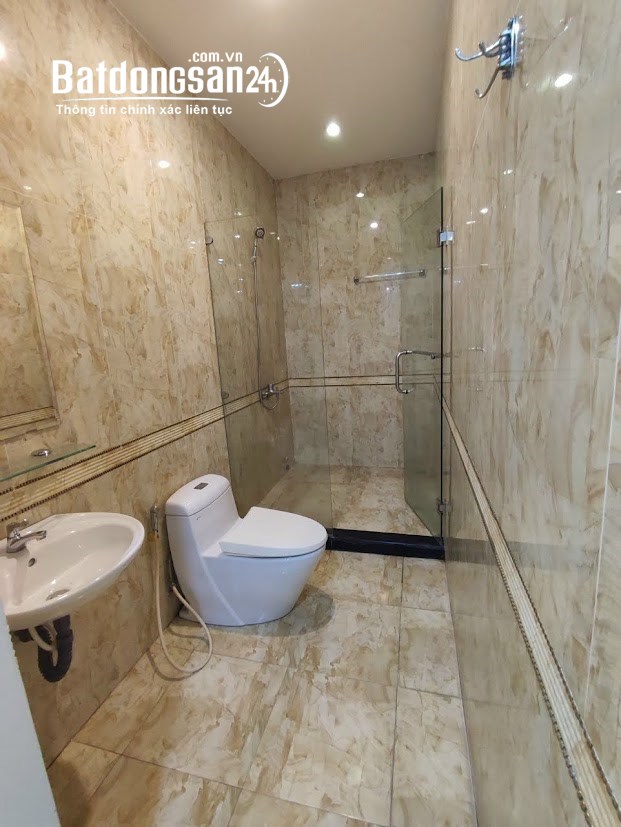 Nhà mặt tiền đẹp,đường số 12,Tam Bình,ngay cầu vượt Gò Dưa 88m2 4tầng 8.5tỷ.