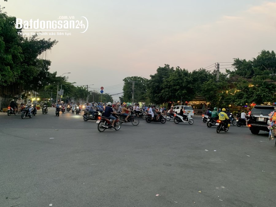 Nhà mặt tiền đẹp,đường số 12,Tam Bình,ngay cầu vượt Gò Dưa 88m2 4tầng 8.5tỷ.