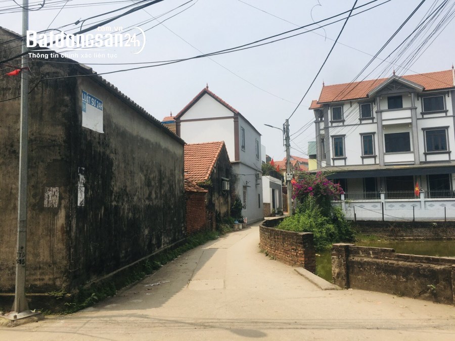 Bán Lô Góc 2 mặt hồ, đường ô tô tránh. LH: 0966.929.661