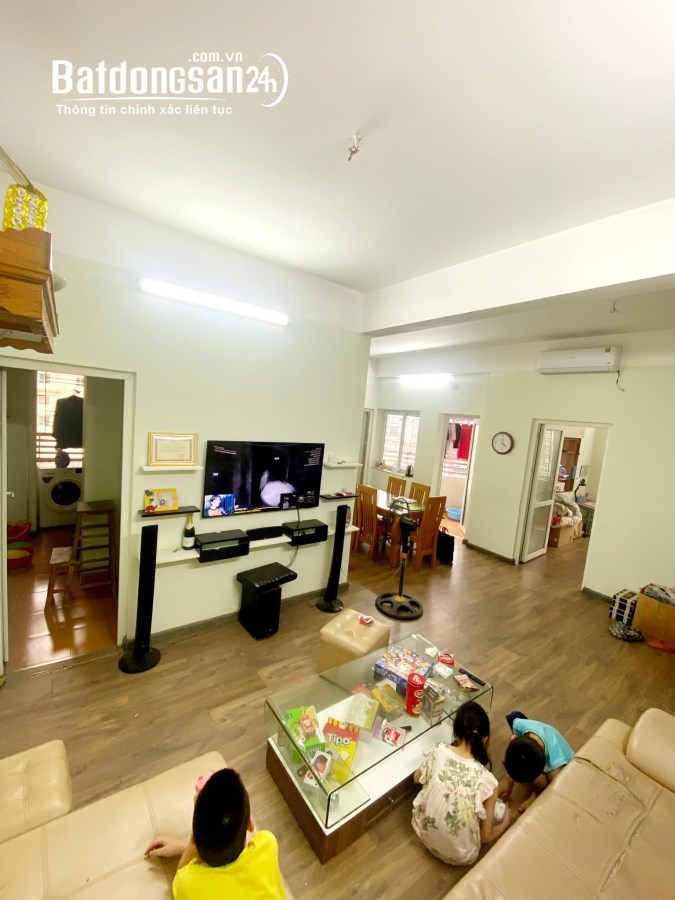 Bán căn hộ chung cư KĐT Nam Trung Yên, Đường Nguyễn Chánh, Quận Cầu Giấy
