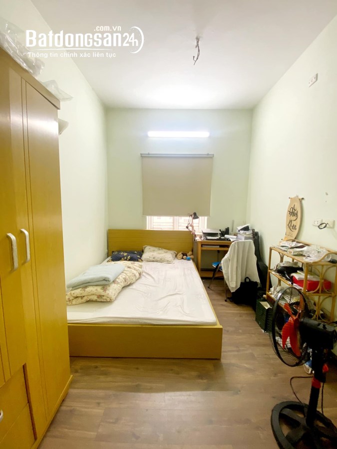 Bán căn hộ chung cư KĐT Nam Trung Yên, Đường Nguyễn Chánh, Quận Cầu Giấy
