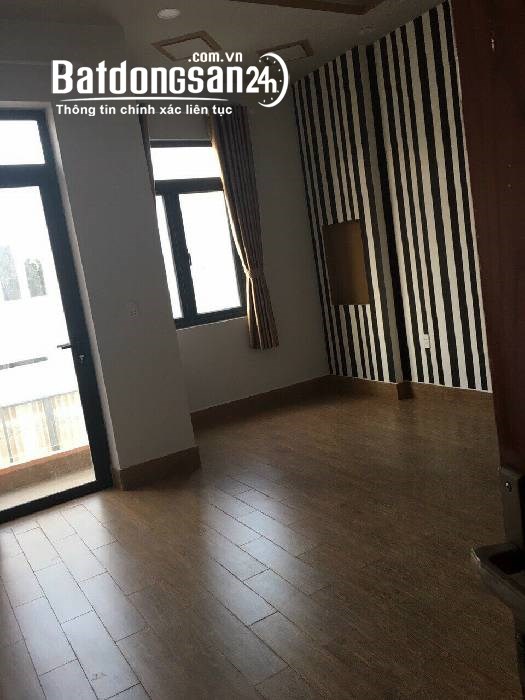 NHÀ VIP P. PHÚ HỮU, 52M2, NGANG 4M, 3 TÂNG, 4PN, HẺM XE TẢI THÔNG, CÒN 5.9 TỶ