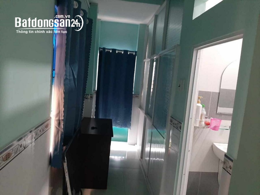 Bán nhà giá rẻ Nguyễn Cư Trinh, Quận 1, 32m2, vào ở ngay, chỉ  3 tỷ X