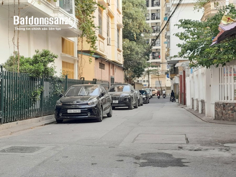 Bán nhà Nguyễn Phong Sắc, Cầu Giấy, Phân lô, Oto vào nhà, Thang máy, 2 thoáng, 55m2