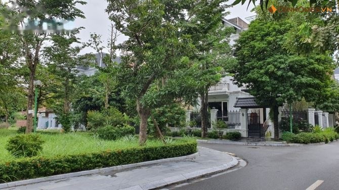Trung tâm Trâu Quỳ, bán đất biệt thự 236m2 khu 31ha có xưởng sẵn dòng tiền 0982852808