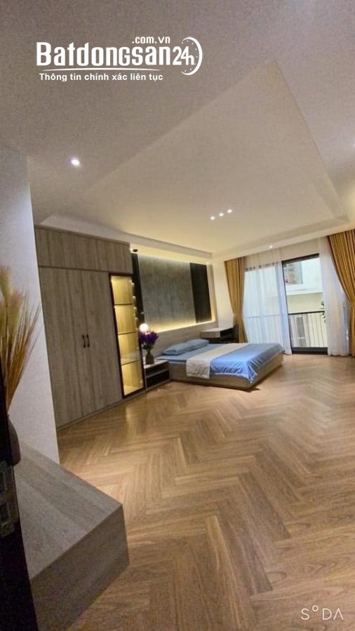 Nhà Đẹp Quán Thánh 45M2 5 Tầng MT 4.5M 13.2 Tỷ-Lắp Được Thang Máy - Ngõ Đẹp 