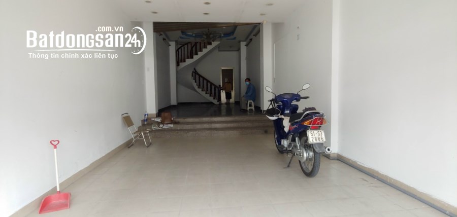 Cho thuê gấp nguyên căn MT Nơ Trang Long p12 Bình Thạnh 4.5x25m mới đẹp