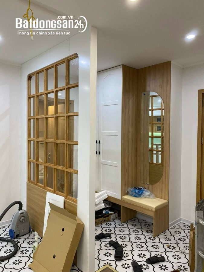 Chính chủ bán căn hộ chung cư M5 Nguyễn Chí Thanh căn góc 133m 3PN nhà sửa cực đẹp và