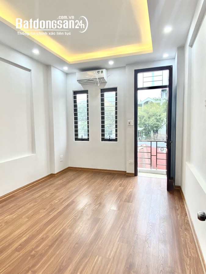 Bán nhà Đặng Xuân Bảng, Hoàng Mai - 39m2 x 4 tầng ngõ 3m ngay gần mặt phố - SĐCC