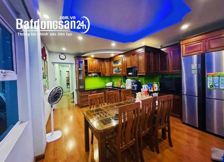 Bán nhà riêng đường 800A Cầu Giấy 2 thoáng, ô tô, ở - kinh doanh 94m*5T nhỉnh 15 tỷ