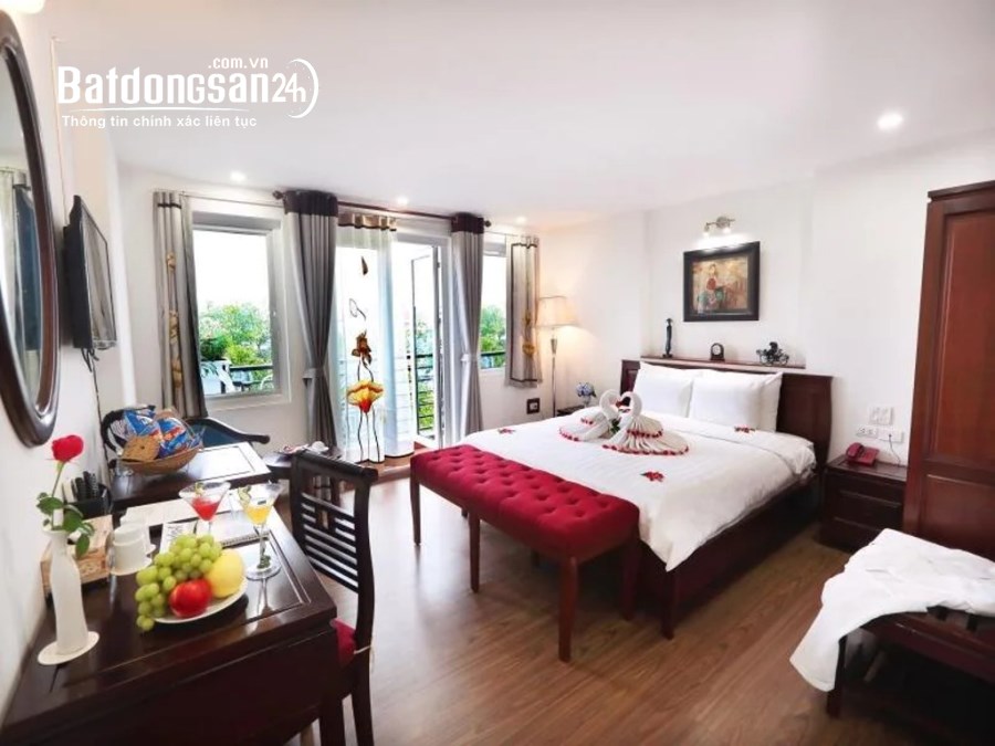 Bán Khách Sạn Hàng Điếu 120M2 11 Tầng MT 5M 120 Tỷ Ngã Tư Lô Góc - 25 phòng KD