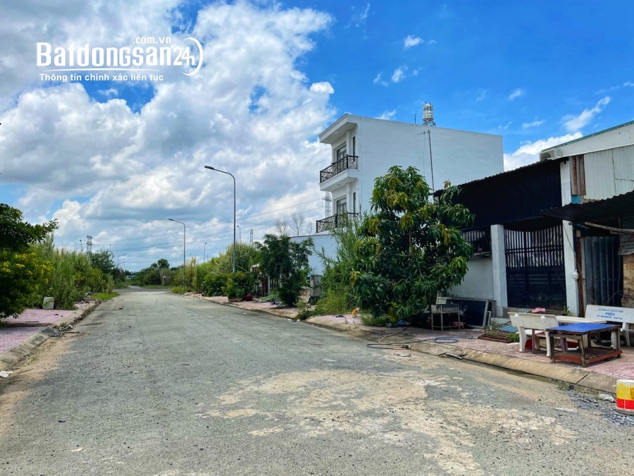 BÁN ĐẤT 125M2, ĐƯỜNG D8, KHU DÂN CƯ 28HA CÔNG ÍCH NHÀ BÈ, 3.6 TỶ